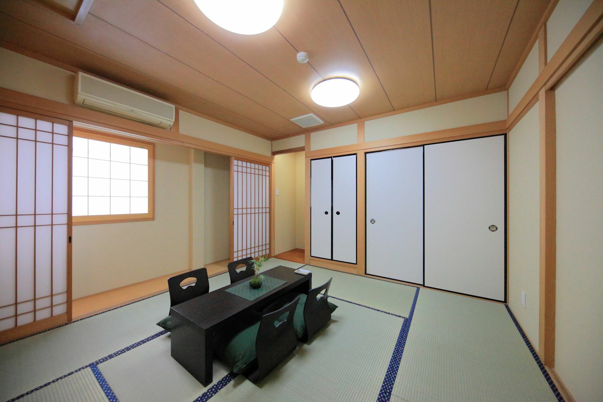 Grandouce Shinsaibashi-Higashi Apartment Osaka Ngoại thất bức ảnh