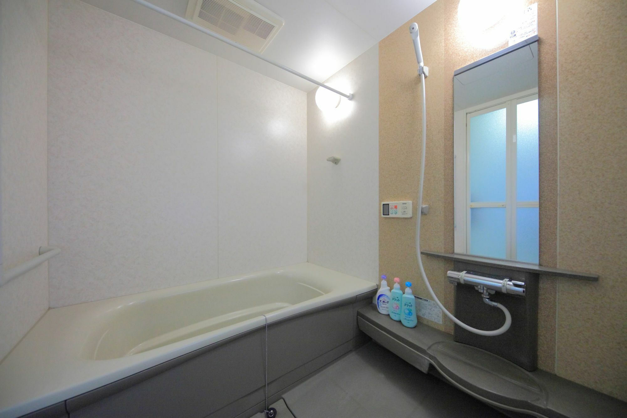 Grandouce Shinsaibashi-Higashi Apartment Osaka Ngoại thất bức ảnh