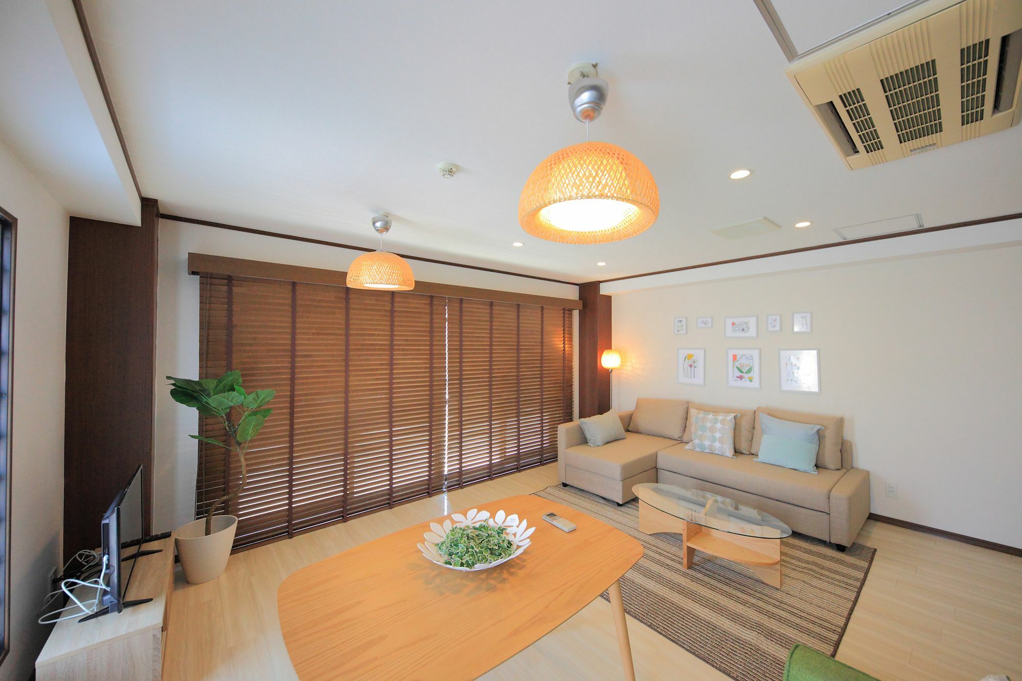 Grandouce Shinsaibashi-Higashi Apartment Osaka Ngoại thất bức ảnh